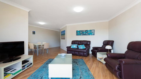 Centrepoint 1 - CBD Location - Holiday Byron Bay 2
