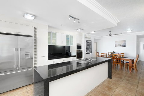 Centrepoint Apartments - Holiday Byron Bay 2