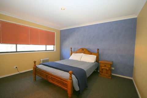 Chalet De Neige - Holiday Byron Bay 3