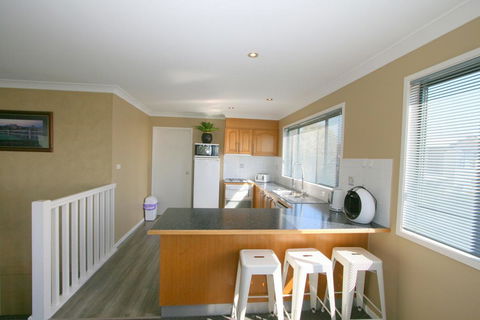 Chalet De Neige - Holiday Byron Bay 0