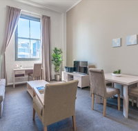 Charming Apartment Minutes to Darling Harbour - Holiday Byron Bay