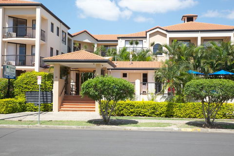 Chevron Palms - Holiday Byron Bay 1