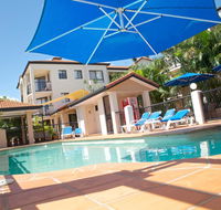 Chevron Palms - Holiday Byron Bay