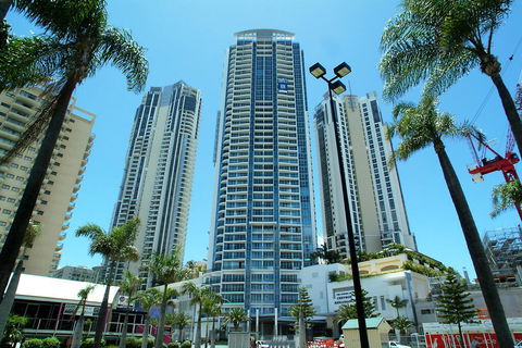 Chevron Renaissance By GCHS - Holiday Byron Bay 0