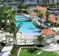 Chevron Renaissance Towers - Holiday Byron Bay