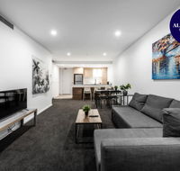 CITY APARTMENT and FREE CITY TOUR BUS NEARBY - Holiday Byron Bay
