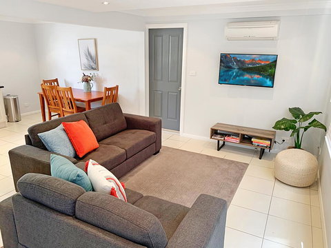 City Center - Modern 2-Bedroom Apartment - Holiday Byron Bay 0