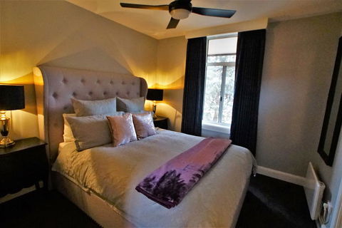 City Life Apartment-full Kitchen & Separate Bedroom - Holiday Byron Bay 3
