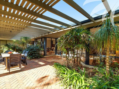 Clarke House - Holiday Byron Bay 2