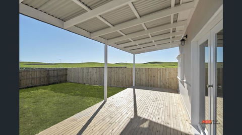 Cloverdale Cottage - Holiday Byron Bay 2