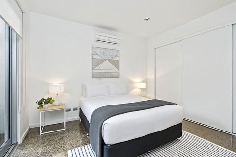 Cogens Two Bedroom Townhouse - Holiday Byron Bay 1