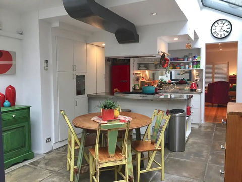 Colourful Darlinghurst Home In Perfect Location By Hyde Park - Holiday Byron Bay 1