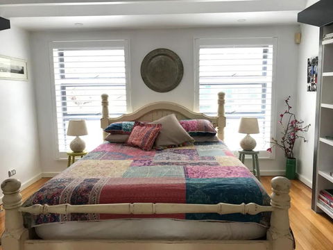 Colourful Darlinghurst Home In Perfect Location By Hyde Park - Holiday Byron Bay 2