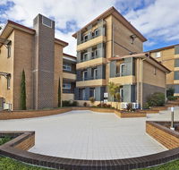 Comfort Inn  Suites Burwood - Holiday Byron Bay