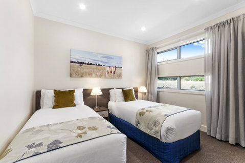 Comfort Inn & Suites Warragul - Holiday Byron Bay 1