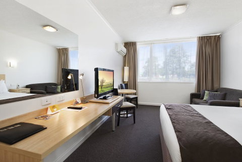 Comfort Inn Capital Horsham - Holiday Byron Bay 1