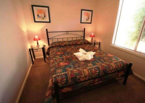 Comfort Inn Crystal Broken Hill - Holiday Byron Bay 3