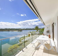Commodore Apartment 8 - Holiday Byron Bay