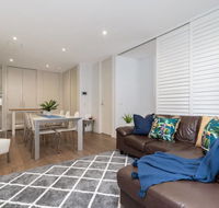 Convenience and luxury in Carnegie