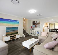 Convenient Location Close To Tuggerah Lake - Holiday Byron Bay