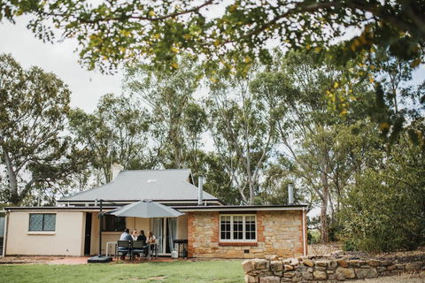 Cooke Cottage - Holiday Byron Bay 1
