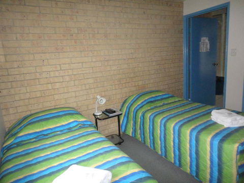 Coolum Budget Accommodation - Holiday Byron Bay 1