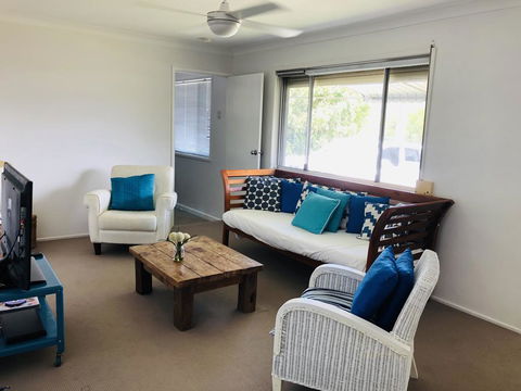 Coolum Classic Beach Shack - Pet Friendly - Holiday Byron Bay 3