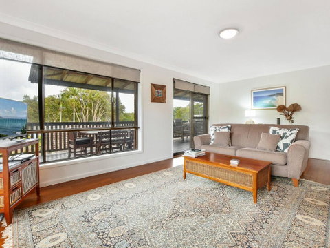 Cooper Cabana - Holiday Byron Bay 0
