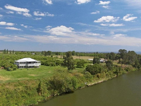 Cornwallis House - Holiday Byron Bay 1