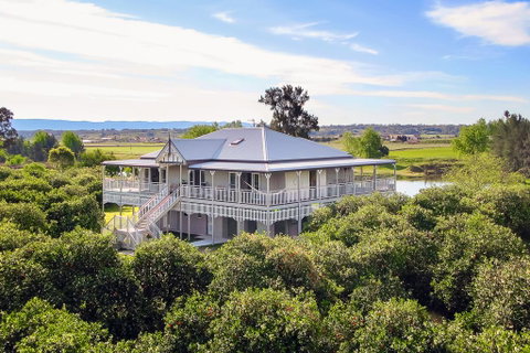 Cornwallis House - Holiday Byron Bay 0