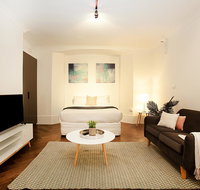 Cosy Studio Near Trains Restaurants Bars and Parks - Holiday Byron Bay