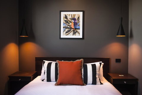 Criterion Hotel Sale - Holiday Byron Bay 2