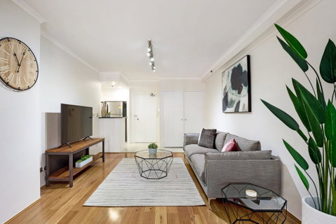 Darlinghurst One Bedroom Modern Self-Contained Apartment With Parking - Easy Access To Sydney CBD (45 PEL) - Holiday Byron Bay 1
