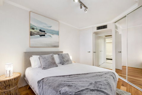 Darlinghurst One Bedroom Modern Self-Contained Apartment With Parking - Easy Access To Sydney CBD (45 PEL) - Holiday Byron Bay 3