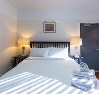 DARLINGHURST STUDIO // SHARED ROOFTOP SPACE - Holiday Byron Bay