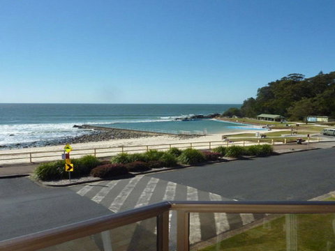 Debra Court 6 - Holiday Byron Bay 1