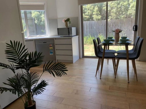 Delicate And Peaceful Bundoora Townhouse 20-R3 - Holiday Byron Bay 2