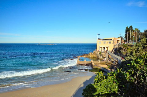 Dive Hotel - Holiday Byron Bay 0
