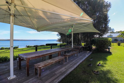 Dollarbird Treetops Townhouse - Holiday Byron Bay 2