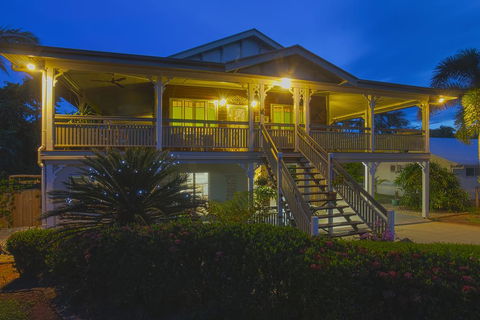 Driftwood Bed And Breakfast - Holiday Byron Bay 0