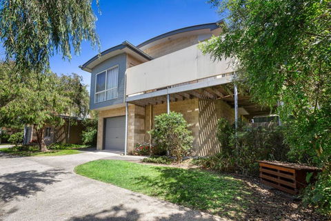 DRIFTWOOD VILLA - Free Wifi, Walk To Beach - Holiday Byron Bay 0