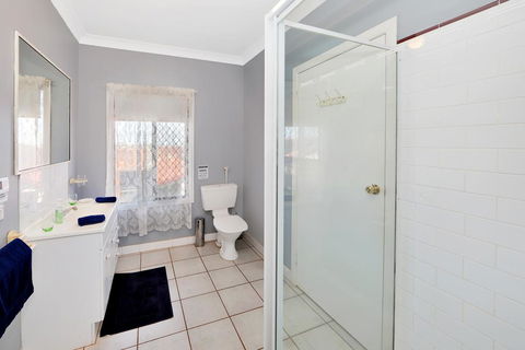 Dunelm House - Holiday Byron Bay 1