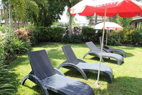 Dunk Island View Caravan Park - Holiday Byron Bay 1