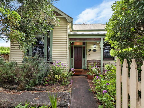 EAMONT ON SACKVILLE - Holiday Byron Bay 1