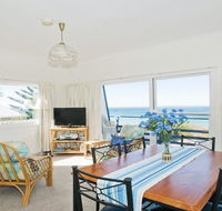Eden On the Beach - beachside getaway - Holiday Byron Bay