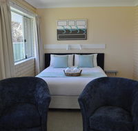 Edgewater Motel