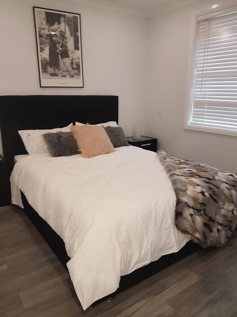 Edwin Place Apartment - Holiday Byron Bay 1