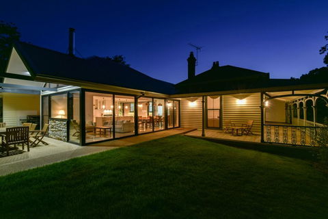 Elm Tree Lodge Beechworth - Holiday Byron Bay 0