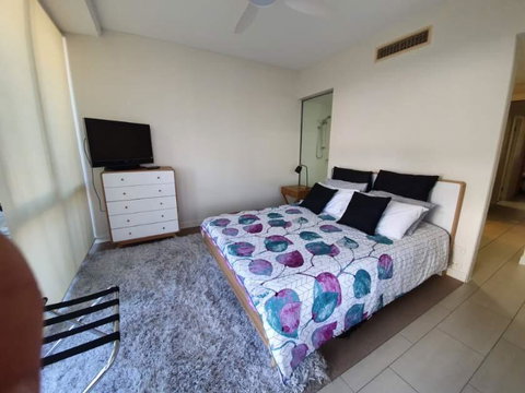 Euodia Unit 1102 - Holiday Byron Bay 1