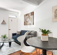 Expansive House Seconds from Oxford Street - Holiday Byron Bay